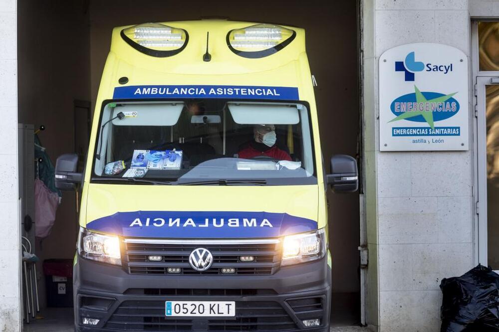 Un Camionero Resulta Herido Grave Tras Volcar En Aranda Noticias