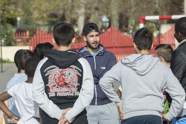 El joven árbitro Álvaro Antón fue agredido por el padre de un jugador durante un partido de prebenjamines.  / JESÚS JAVIER MATÍAS