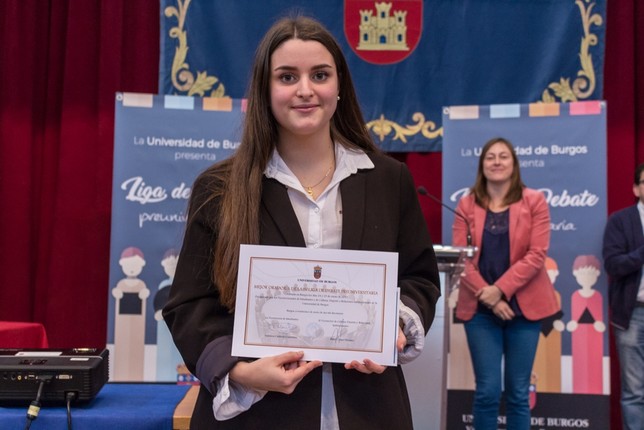 Las alumnas del Mendoza ganan la Liga de Debate de la UBU