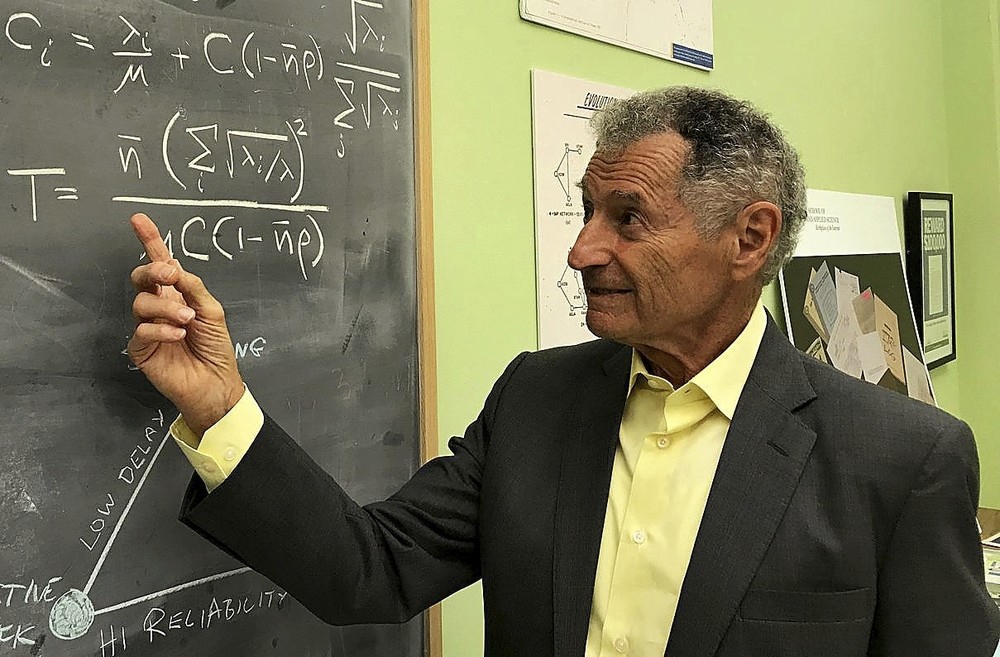 Kleinrock estaba al frente de un laboratorio científico en la Universidad de California ese octubre de 1969.