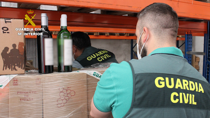 Estafan 125.000 botellas de vino a una empresa de Burgos
