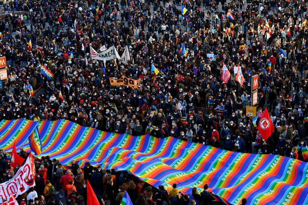 Europa sale a la calle para pedir el fin de la guerra