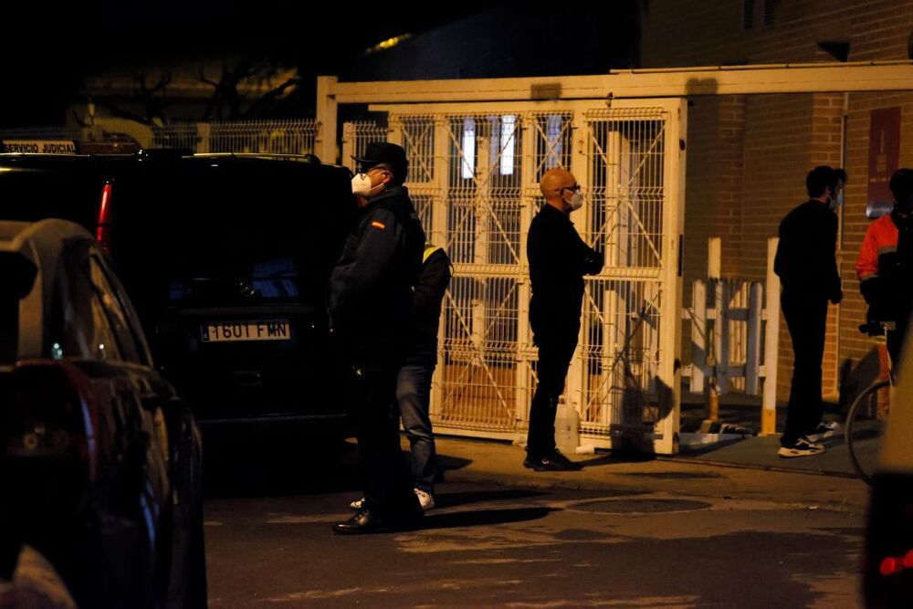 Cinco muertos en el incendio de una residencia de ancianos en Moncada  / JUAN CARLOS CÁRDENAS