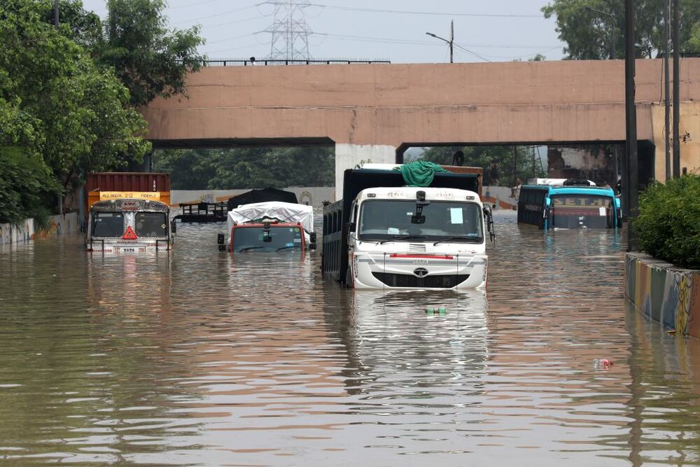 Yamuna river flows above danger mark in Delhi  / RAJAT GUPTA