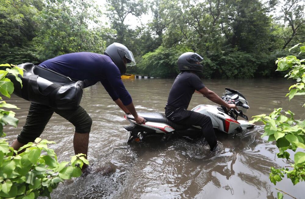 Yamuna river flows above danger mark in Delhi  / RAJAT GUPTA