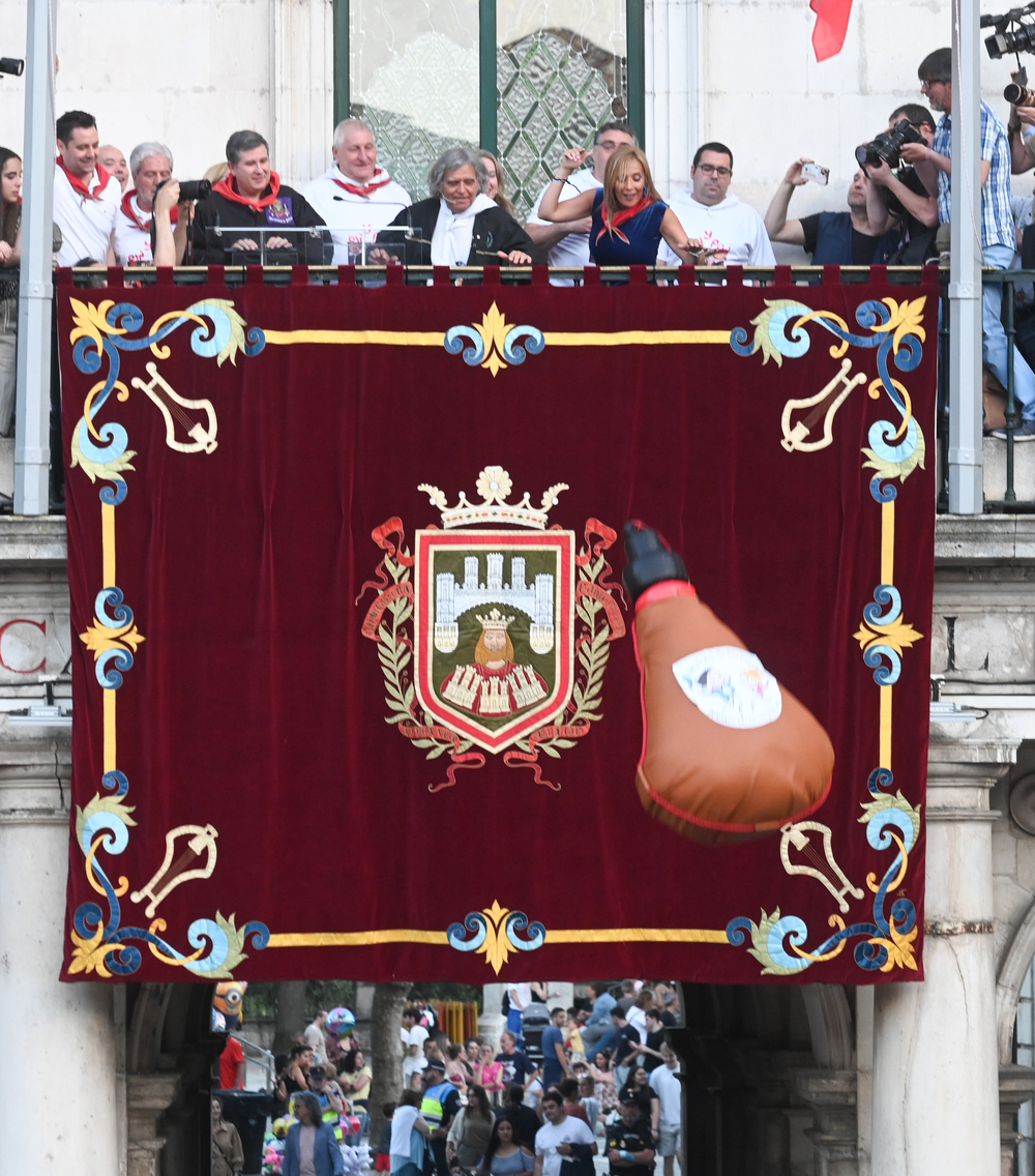 Sampedros 2023. Las fiestas de Burgos acaban de arrancar.  / RICARDO ORDÓÑEZ (ICAL)