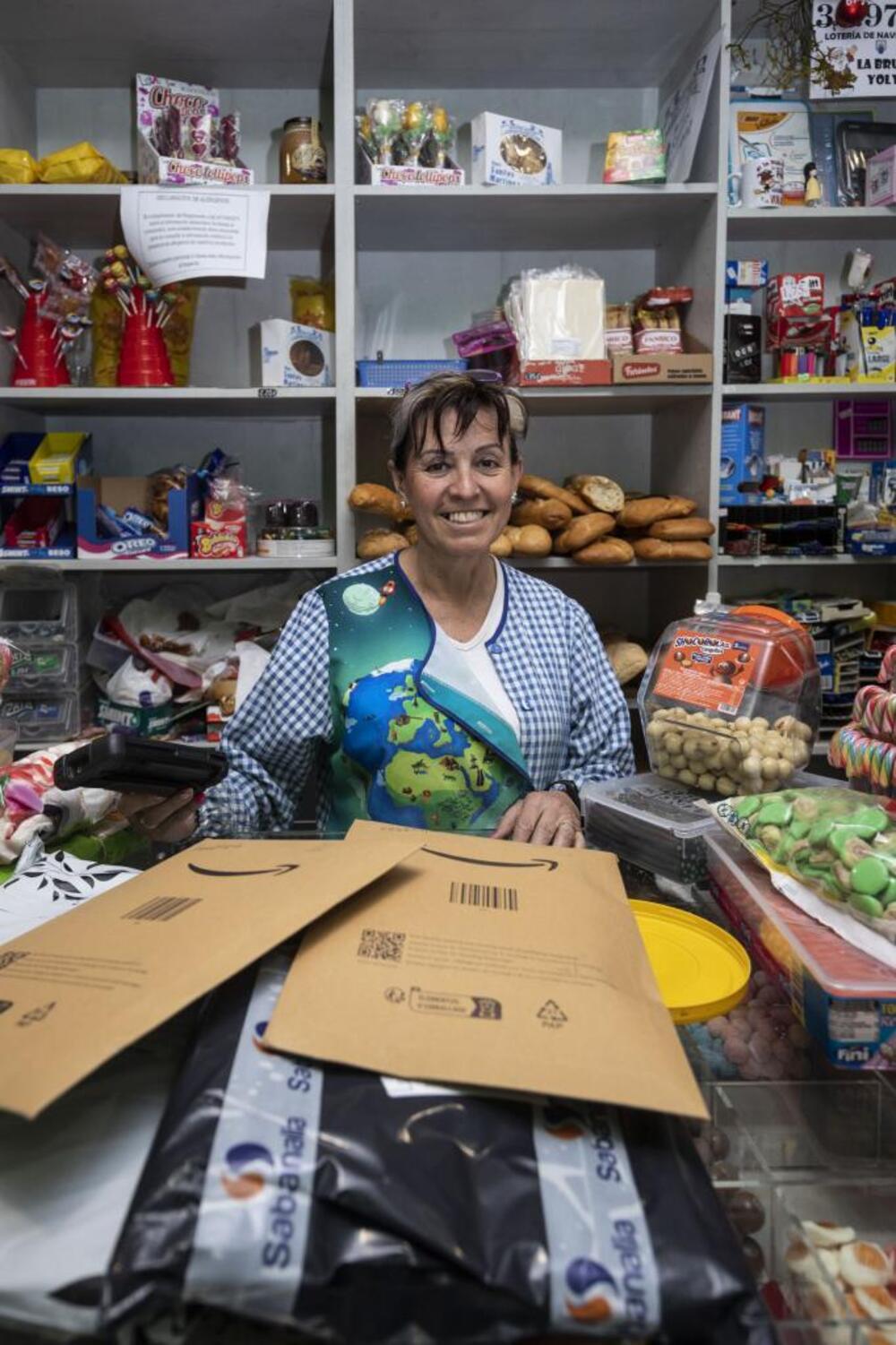 Yolanda Díez (La Bruji Yoli): «La gestión de pedidos en la tienda es una pequeña ayuda que me permite darme a conocer y conocer a gente».