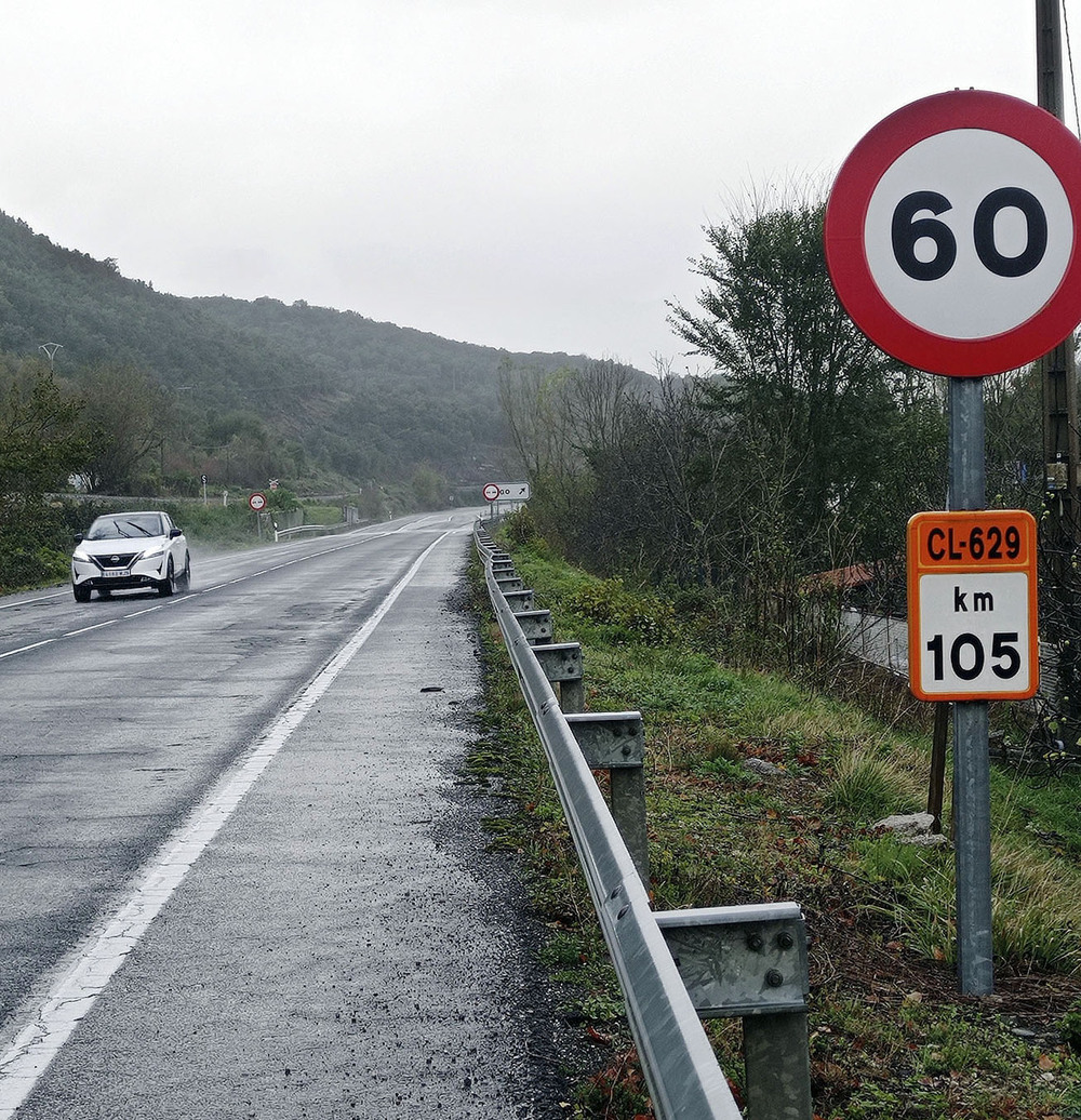 No hay rastro de viviendas en varios tramos de los 6 kilómetros ininterrumpidos con la velocidad reducida a 60 km/h. 