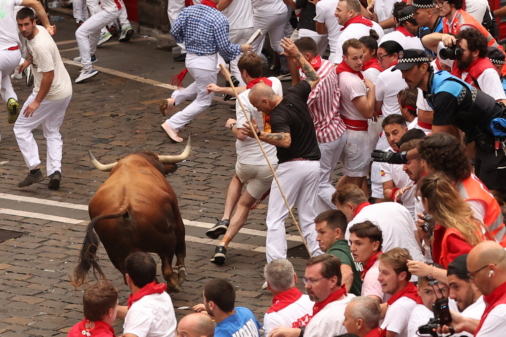 Primer encierro de los sanfermines 2023  / J.P. URDIROZ