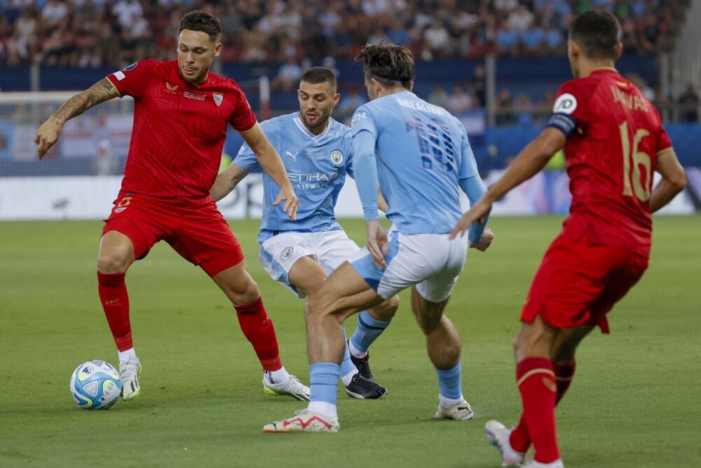 Sevilla FC vs Manchester City  / JUAN CARLOS CÁRDENAS