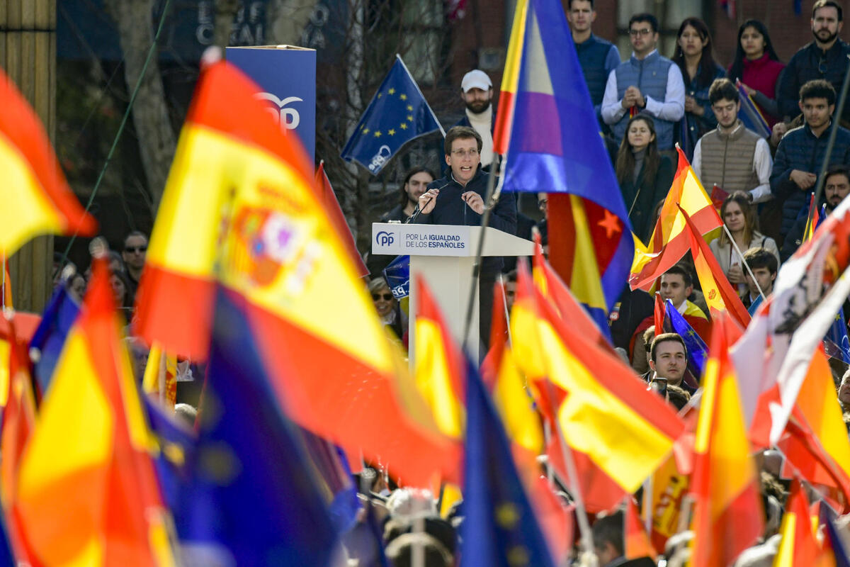 El PP convoca una concentración en Madrid contra la amnistía  / EFE