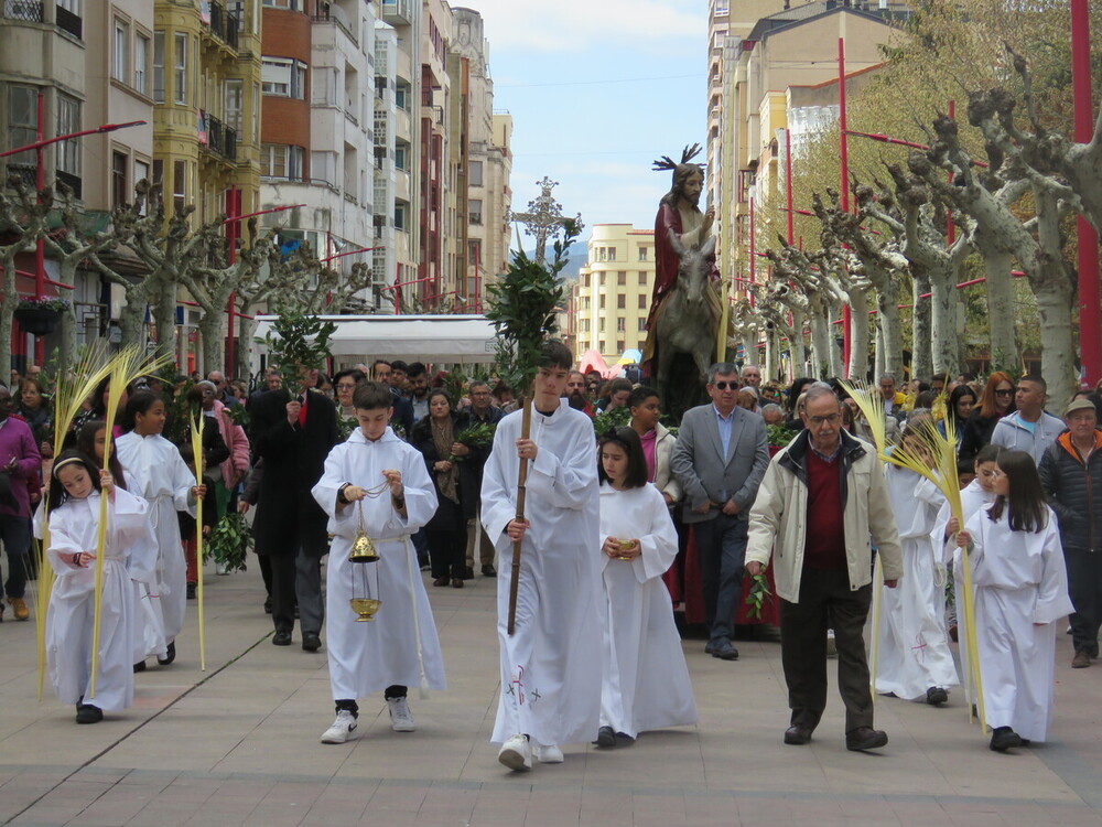 Procesión del Domingo de Ramos en Miranda de Ebro.
