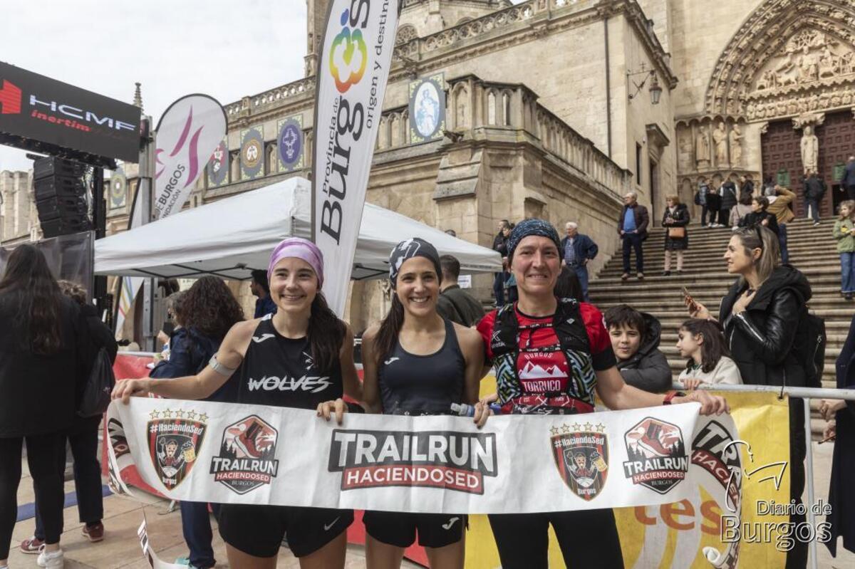 El III Trail Run Haciendo Sed sumó un nuevo éxito deportivo y organizativo con su apuesta  por acercarse al corazón de la ciudad. Más de 900 participantes dieron brillo a esta actividad.  / PATRICIA