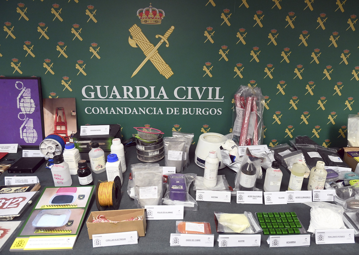 La Guardia Civil ha presentado hoy la operación llevada a cabo el sábado en Gamonal.   / RICARDO ORDÓÑEZ (ICAL)