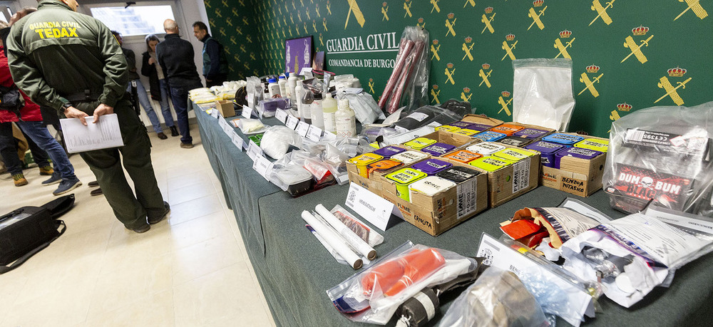 La Guardia Civil incautó unos 60 kilos de materiales explosivos y sustancias químicas para fabricarlos. 