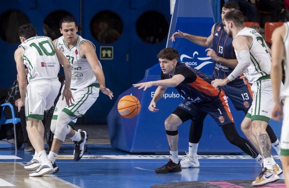 Jordi Rodríguez, durante el choque del martes ante el Huesca.