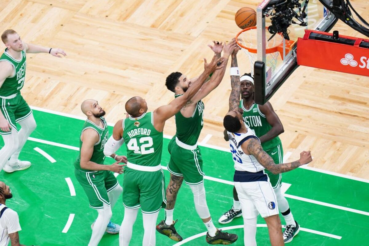 NBA: Finals-Dallas Mavericks at Boston Celtics  / DAVID BUTLER II