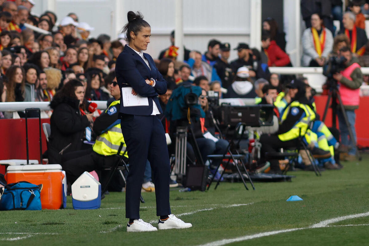 La seleccionadora nacional Montse Tomé.  / SANTI OTERO (EFE)