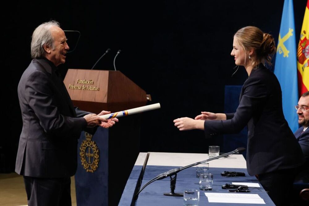 Leonor apela a la esperanza en los Princesa de Asturias