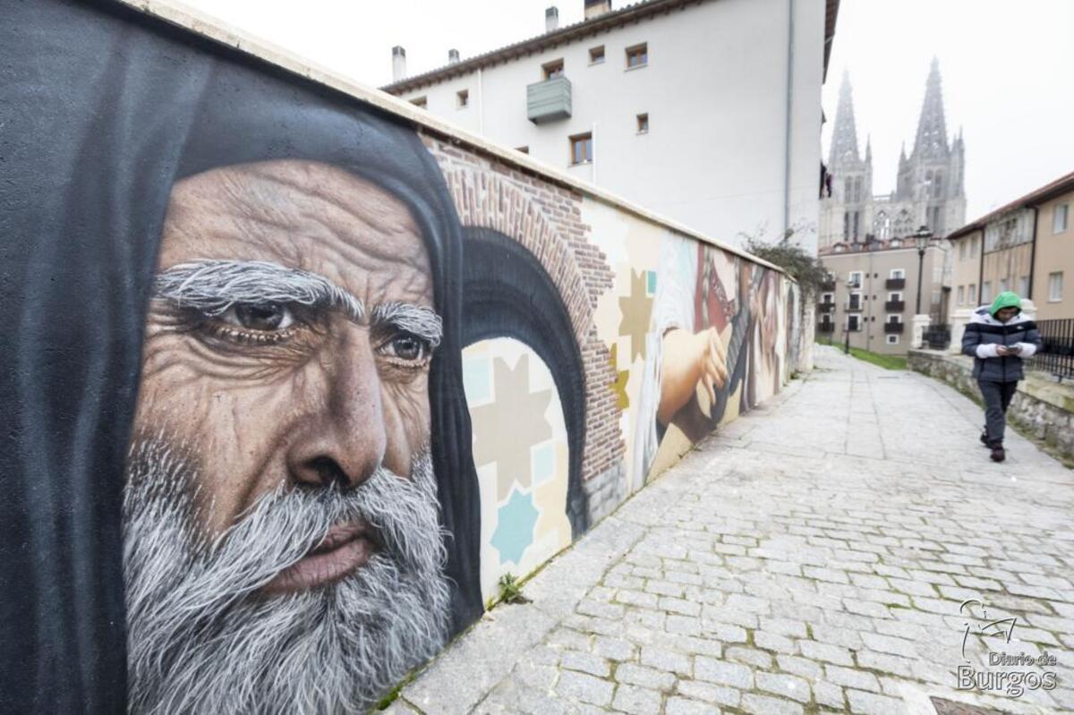 El arte urbano conquista las calles de Burgos.  / VALDIVIELSO