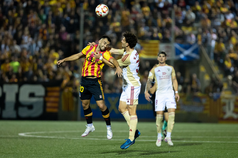 Empate al descanso en Sant Andreu