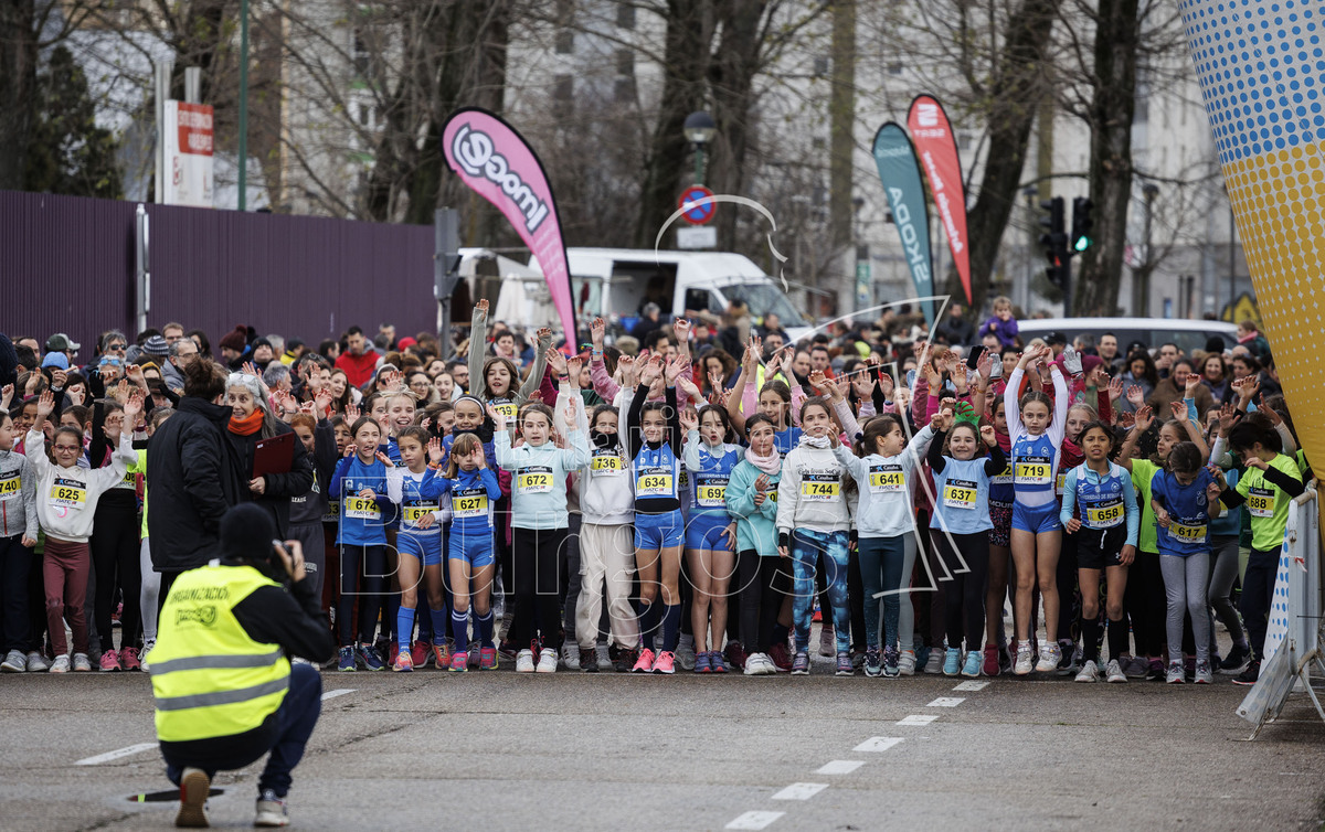 Burgos reúne a 6.000 participantes en la San Silvestre Cidiana 2023.  / LUIS LÓPEZ ARAICO