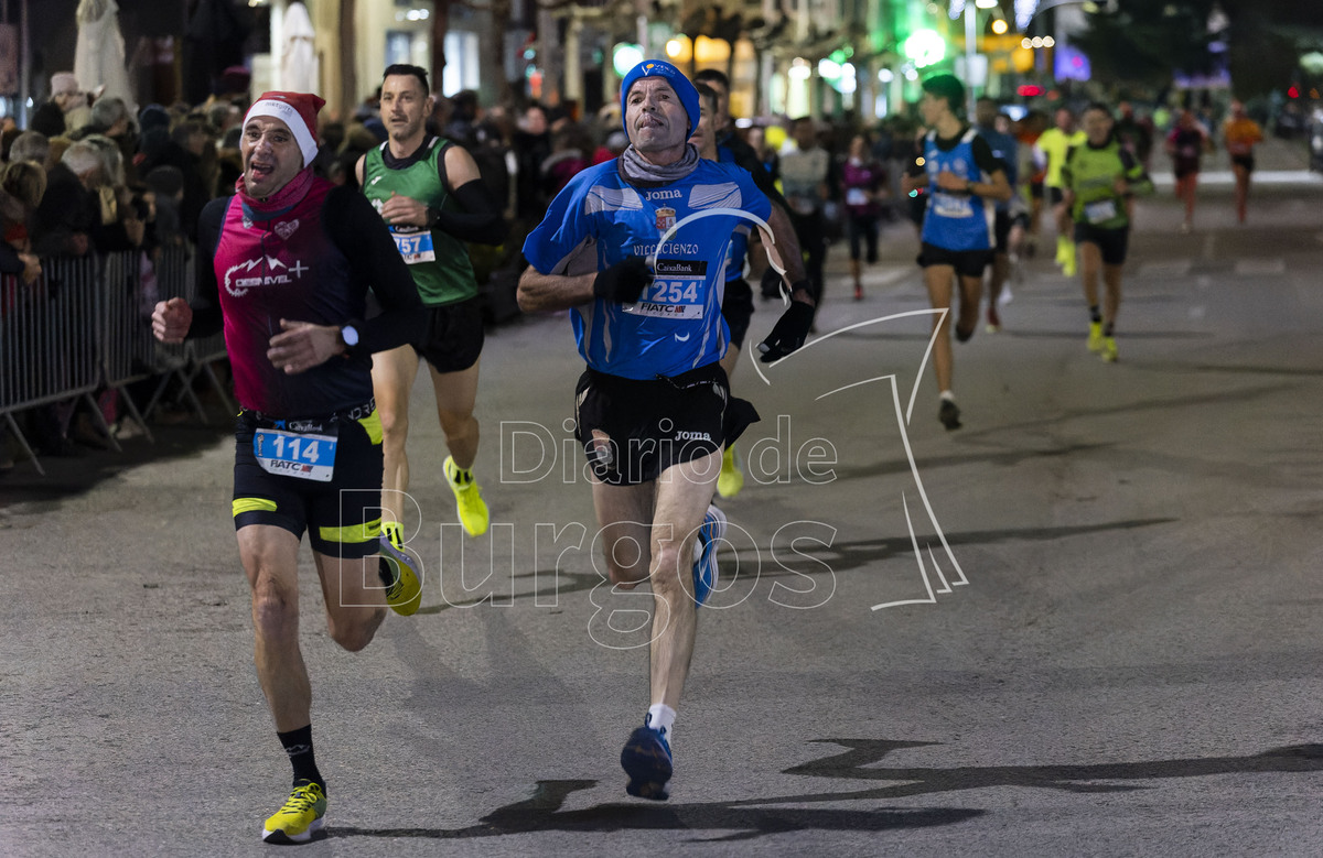 Burgos reúne a 6.000 participantes en la San Silvestre Cidiana 2023.  / LUIS LÓPEZ ARAICO