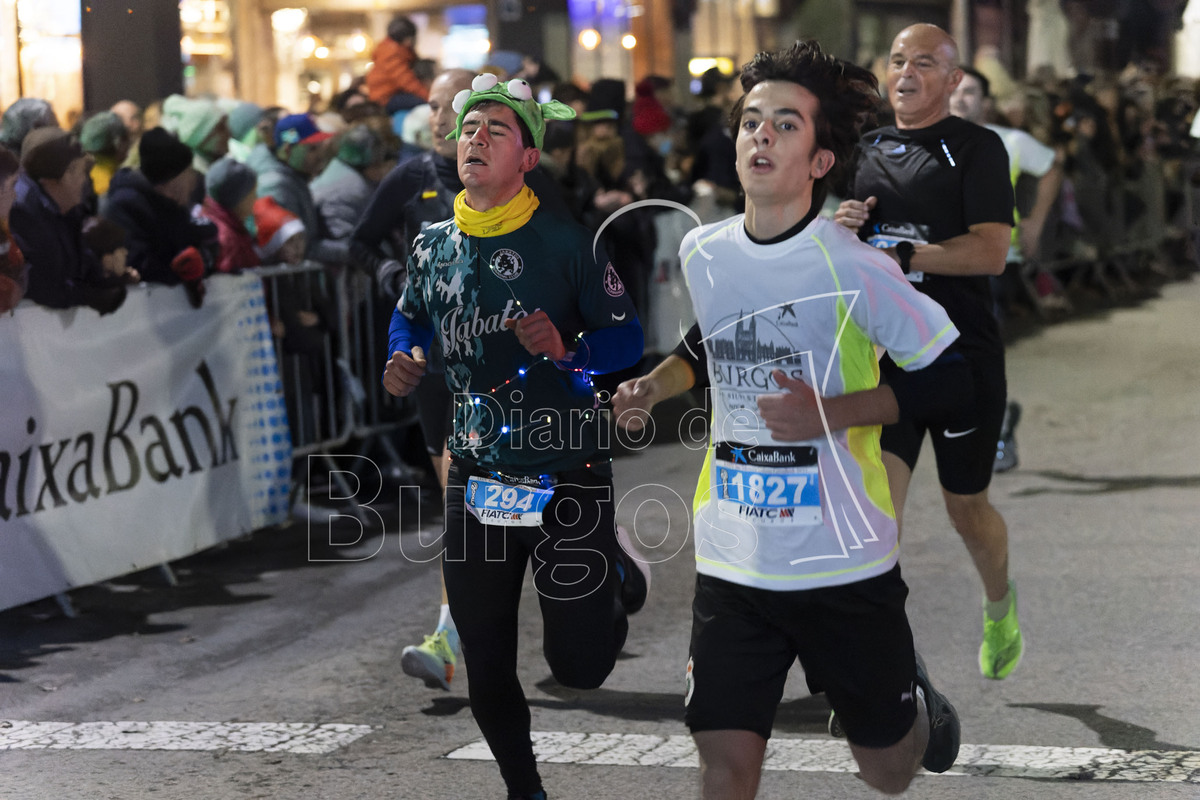 Burgos reúne a 6.000 participantes en la San Silvestre Cidiana 2023.  / LUIS LÓPEZ ARAICO