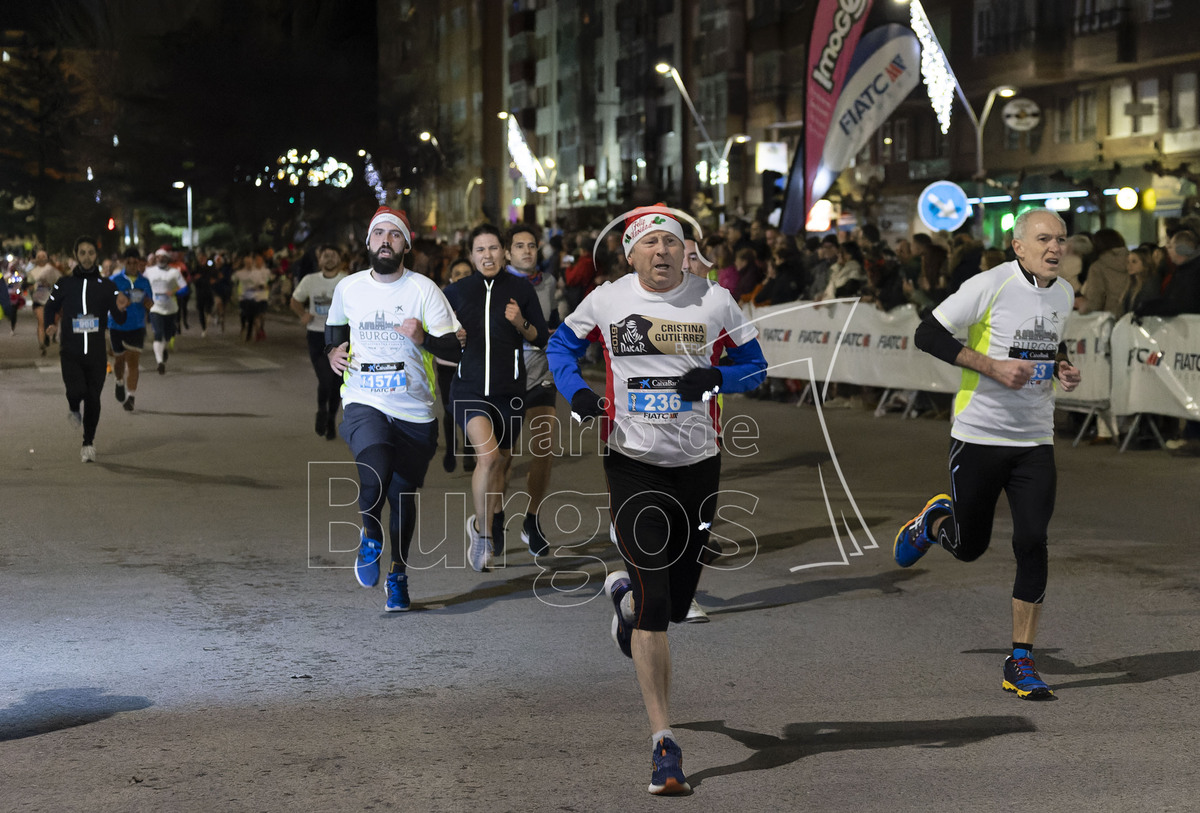 Burgos reúne a 6.000 participantes en la San Silvestre Cidiana 2023.  / LUIS LÓPEZ ARAICO