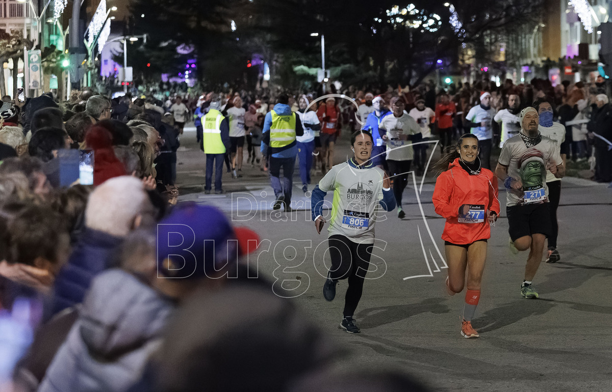 Burgos reúne a 6.000 participantes en la San Silvestre Cidiana 2023.  / LUIS LÓPEZ ARAICO