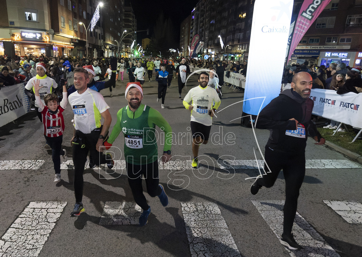 Burgos reúne a 6.000 participantes en la San Silvestre Cidiana 2023.  / LUIS LÓPEZ ARAICO