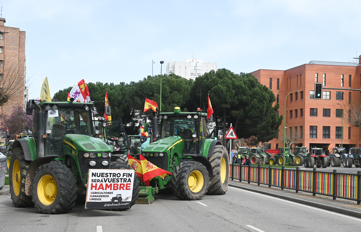 El campo burgalés retoma las calles de la ciudad y reclama que sus explotaciones 