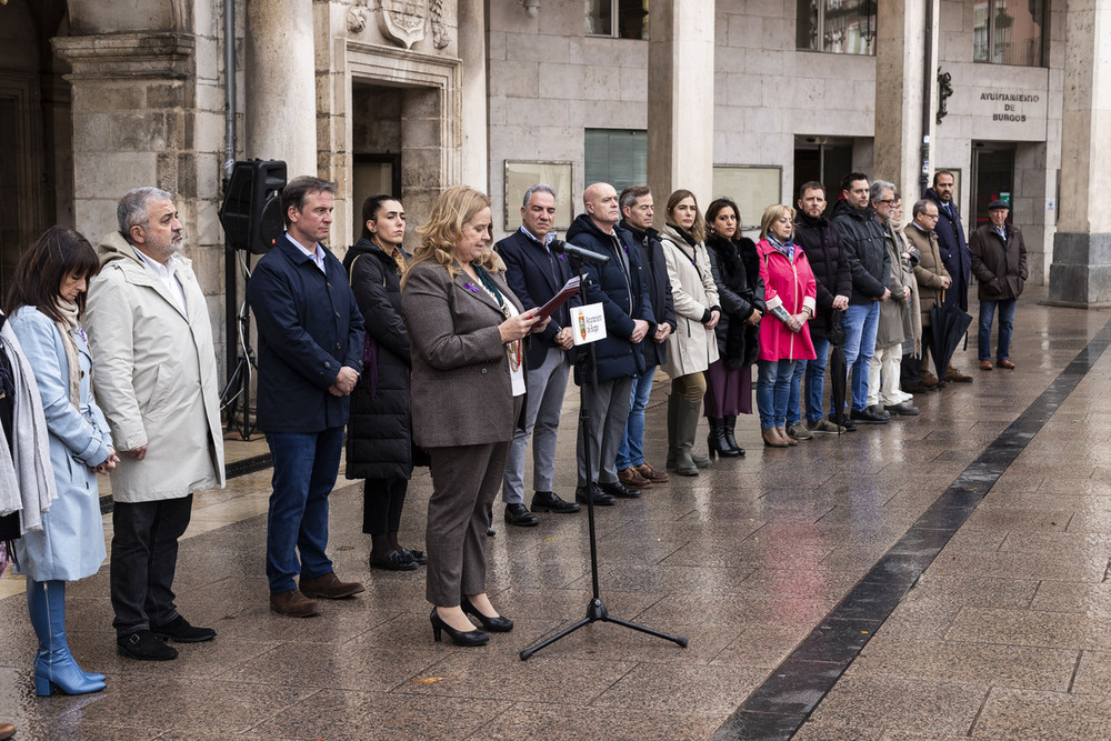 La alcaldesa ha leído el manifiesto.