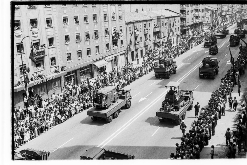 Aquel desfile de los 8.500 soldados