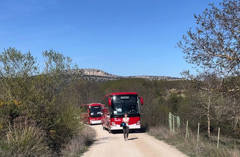 Absuelven a dos implicados en el conflicto del bus a Sad Hill