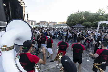 Los Chones se van de charanga el viernes por Gamonal