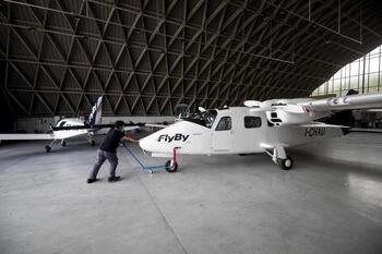 Una decena de fondos de inversión hacen cola por FlyBy