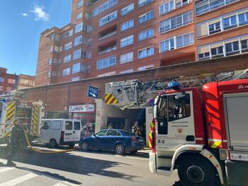 Desalojan el gimnasio de Francisco Sarmiento por un incendio