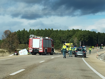 Un muerto en un choque entre una furgoneta y un coche en León