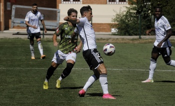El Burgos CF salda con empate el amistoso ante la SD Logroñés