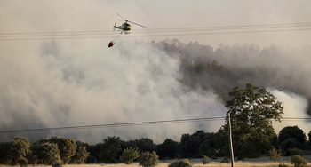 Aliste vive el peor fuego del verano con el recuerdo de 2022