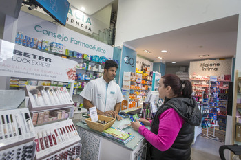 Sanidad recibe 8 millones para frenar la factura farmacéutica