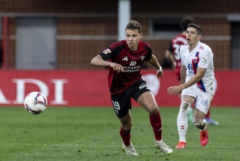 El Mirandés quiere más ante el Levante