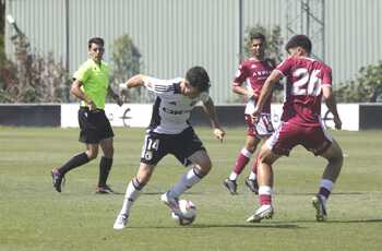 El Burgos CF cae ante la Cultural Leonesa en Castañares 