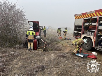 Salida de vía y aparatoso vuelco en Temiño