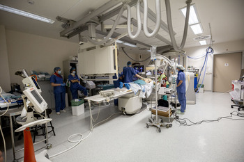 La falta de anestesistas pone en riesgo al HUBU