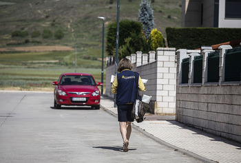 En jaque la labor de los carteros que recorren la provincia