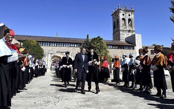 Mañueco cita el 2 de octubre a los rectores de la pública