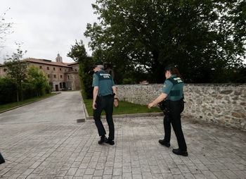 La Guardia Civil accede al monasterio de Belorado