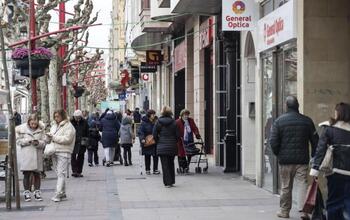 La calle La Estación va a dos velocidades